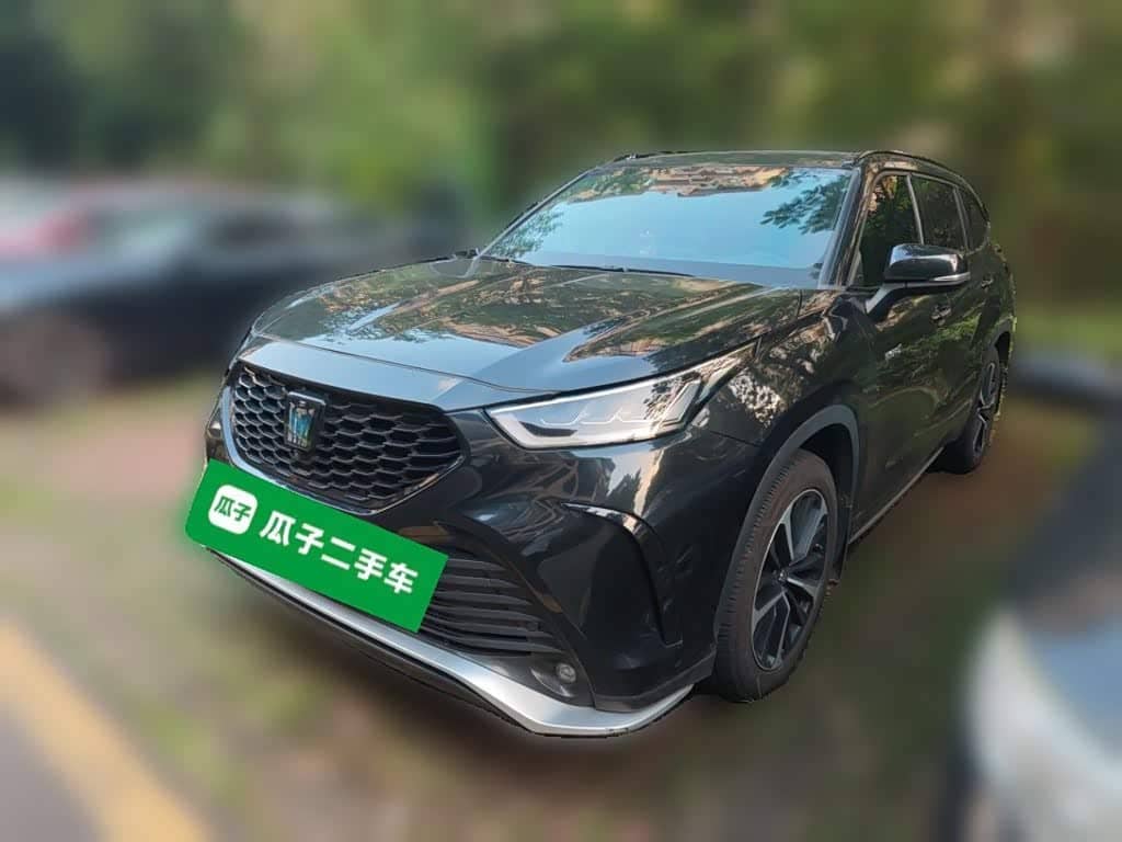 Toyota Crown Kluger