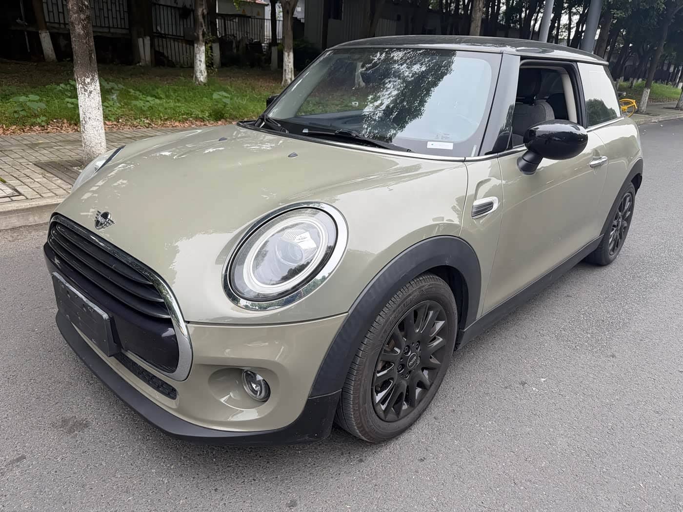 MINI MINI