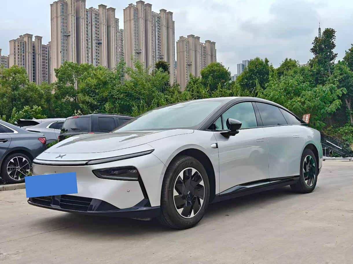 XPeng P7+