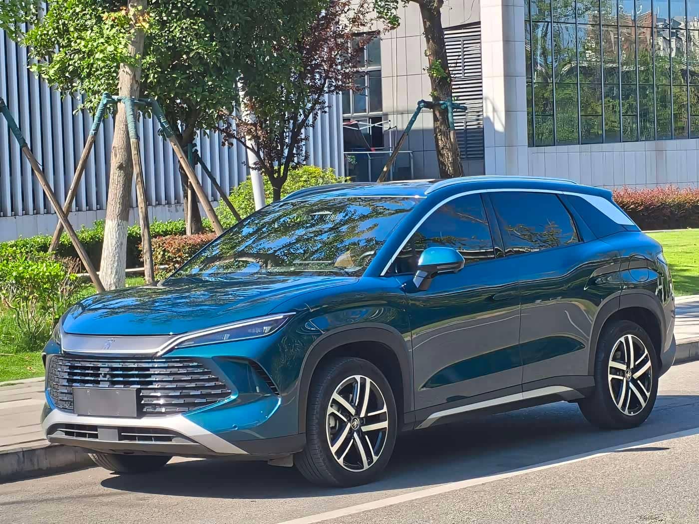 BYD Song L DM-i