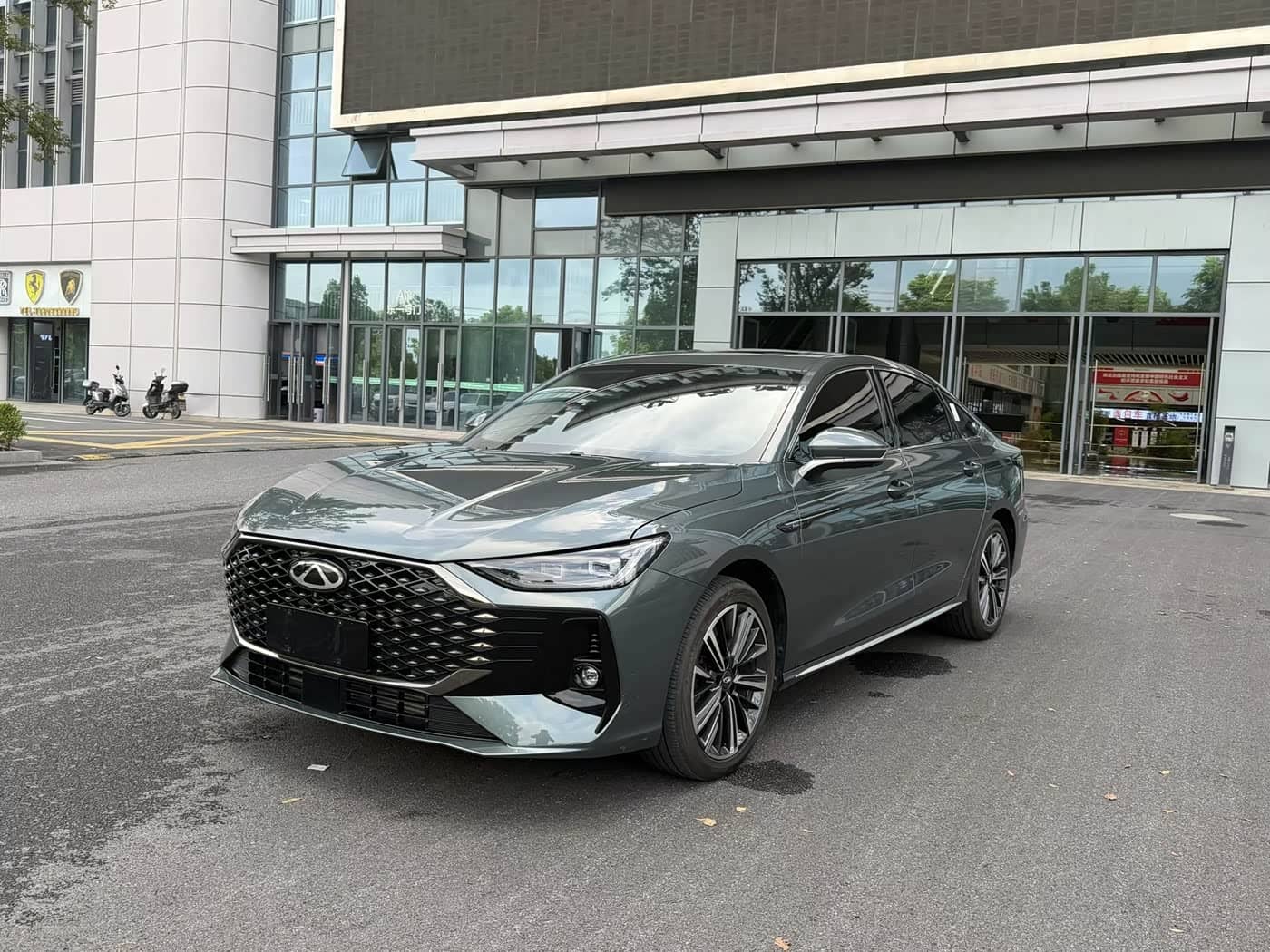 Chery Arrizo 8 PRO
