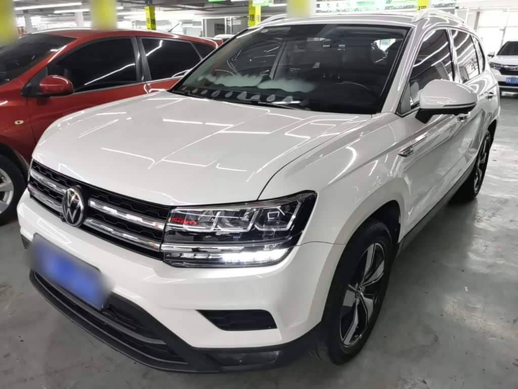 Volkswagen Tharu