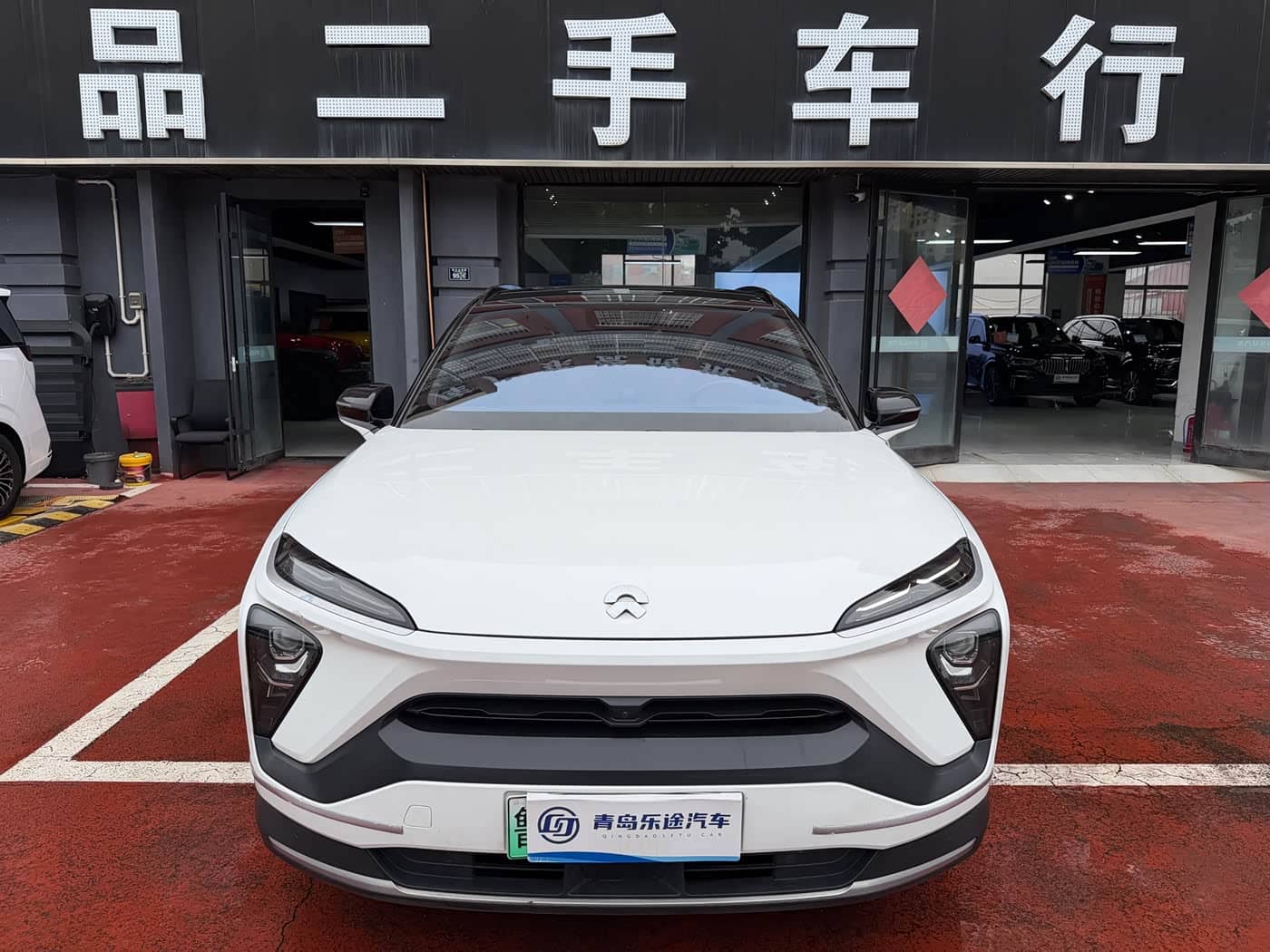 NIO ES6