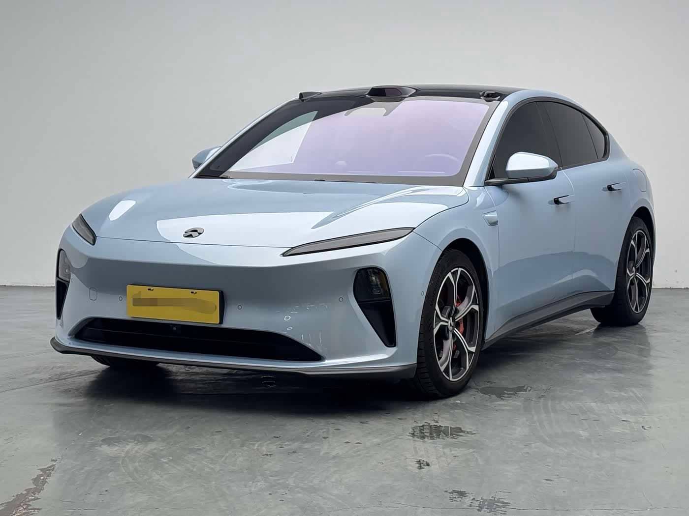 NIO ET5