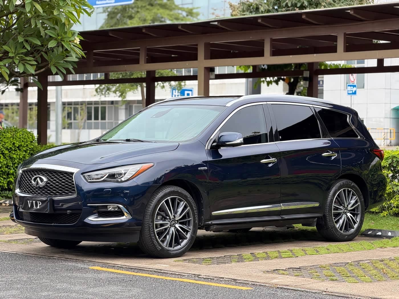 Infiniti QX60