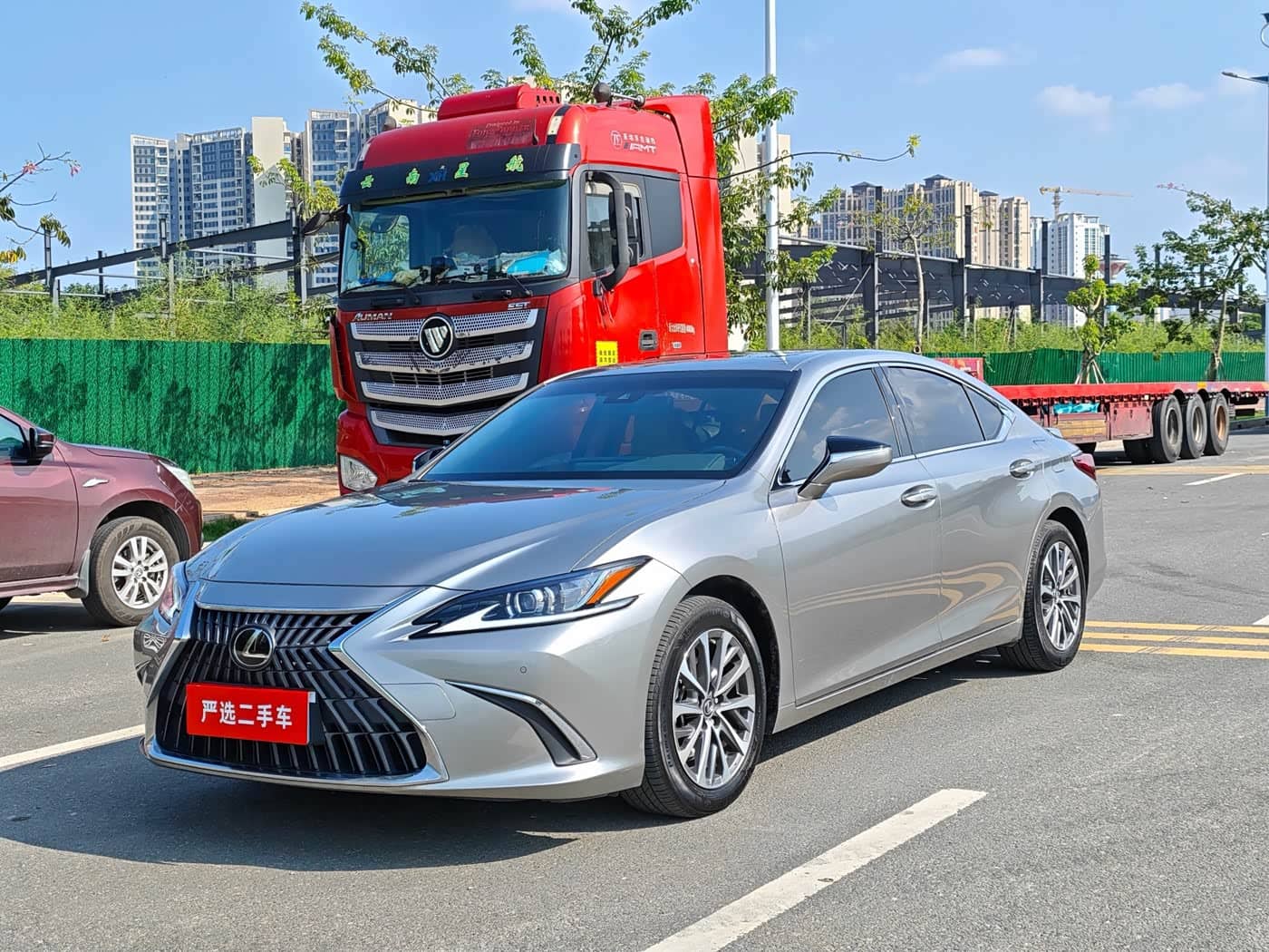 Lexus ES