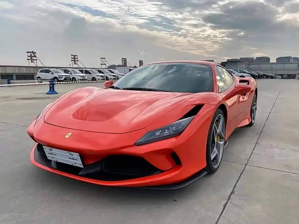 Ferrari F8