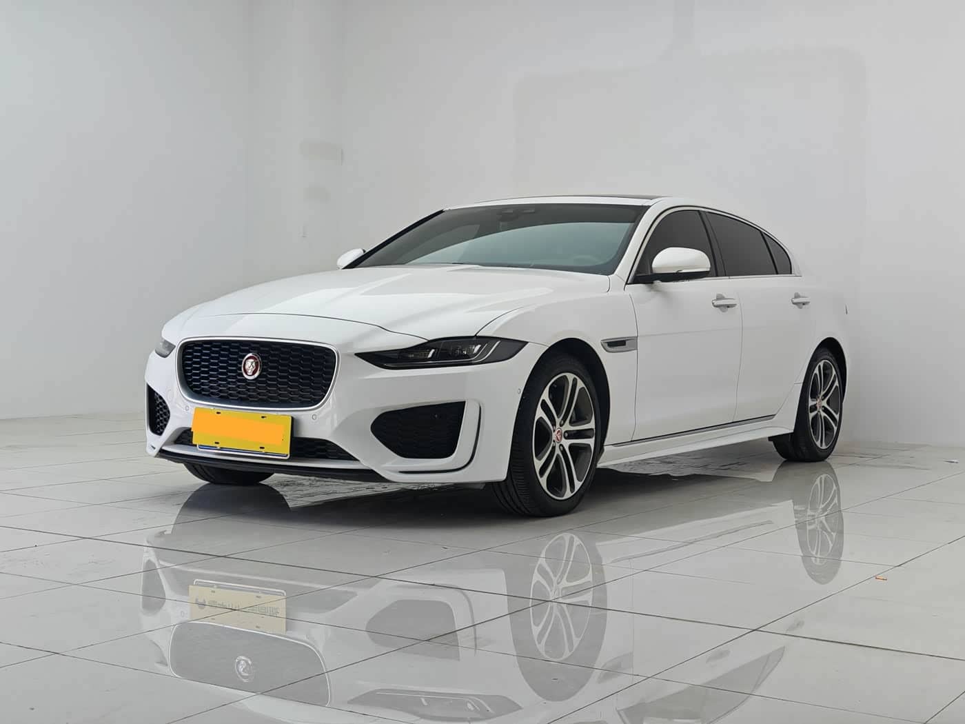 Jaguar XEL