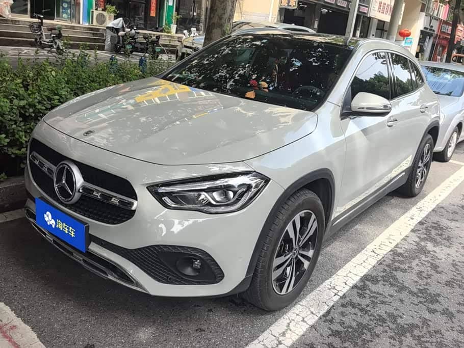 Mercedes-Benz GLA