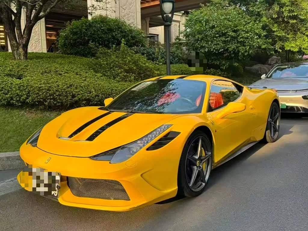 Ferrari 458