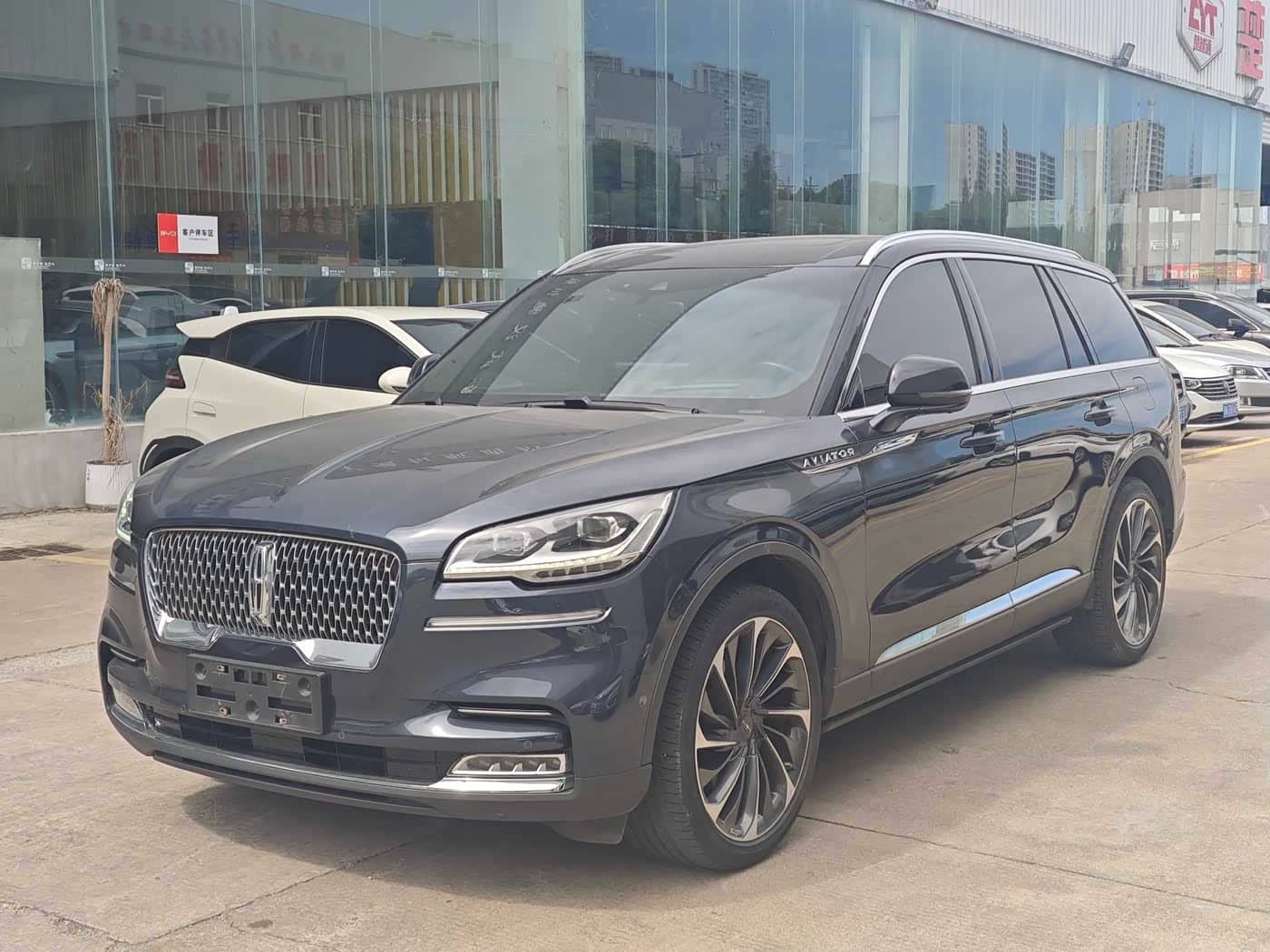 Lincoln Aviator