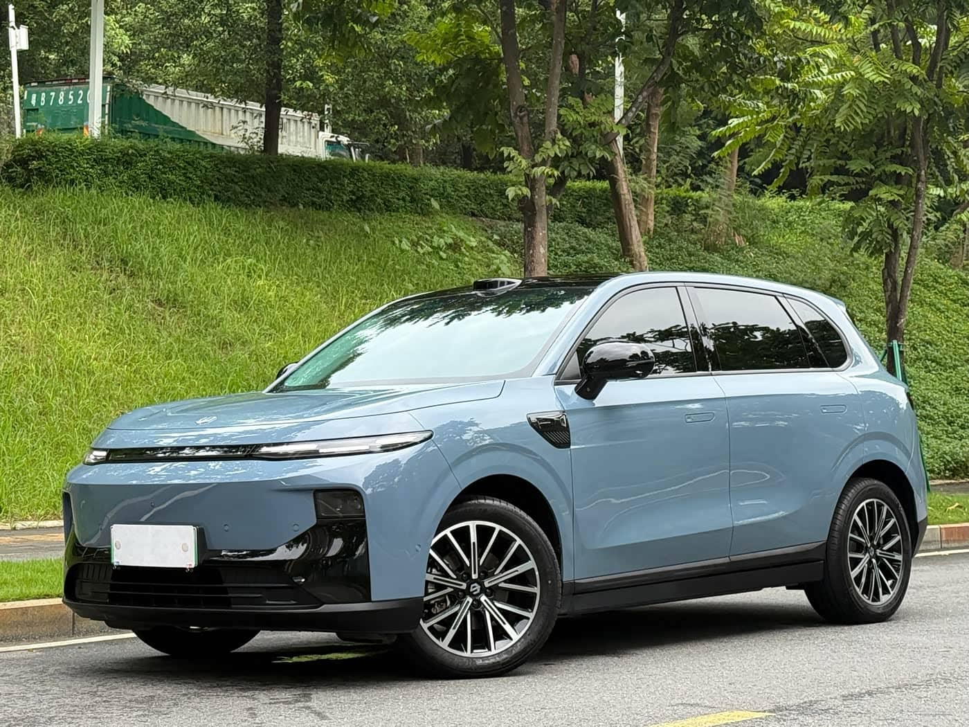 Leapmotor B10