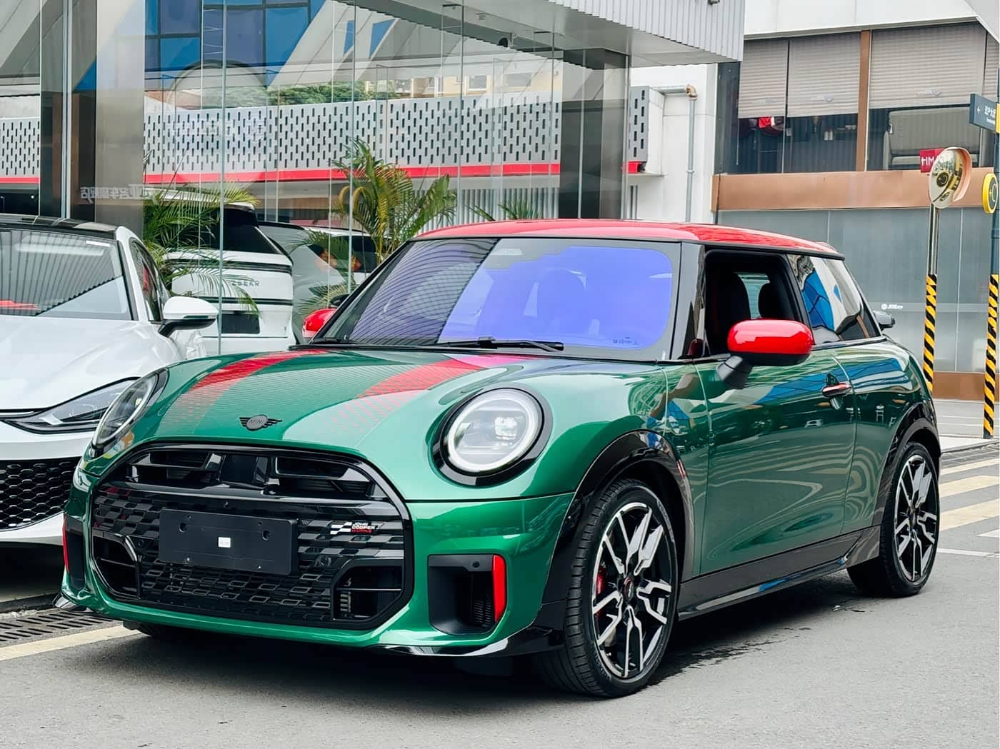 MINI JCW