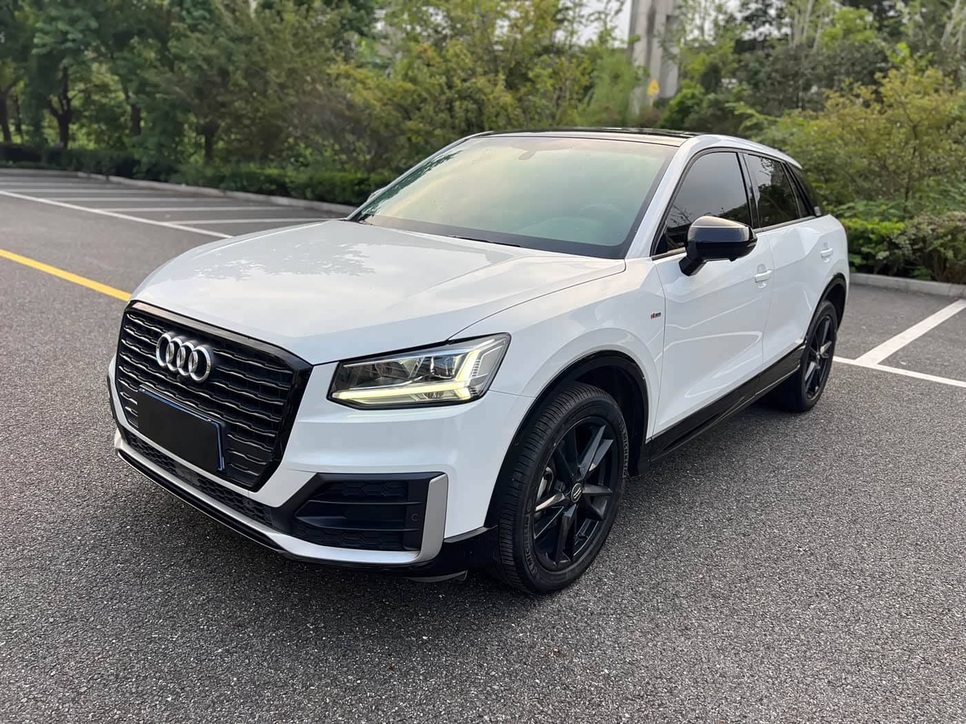 Audi Q2L