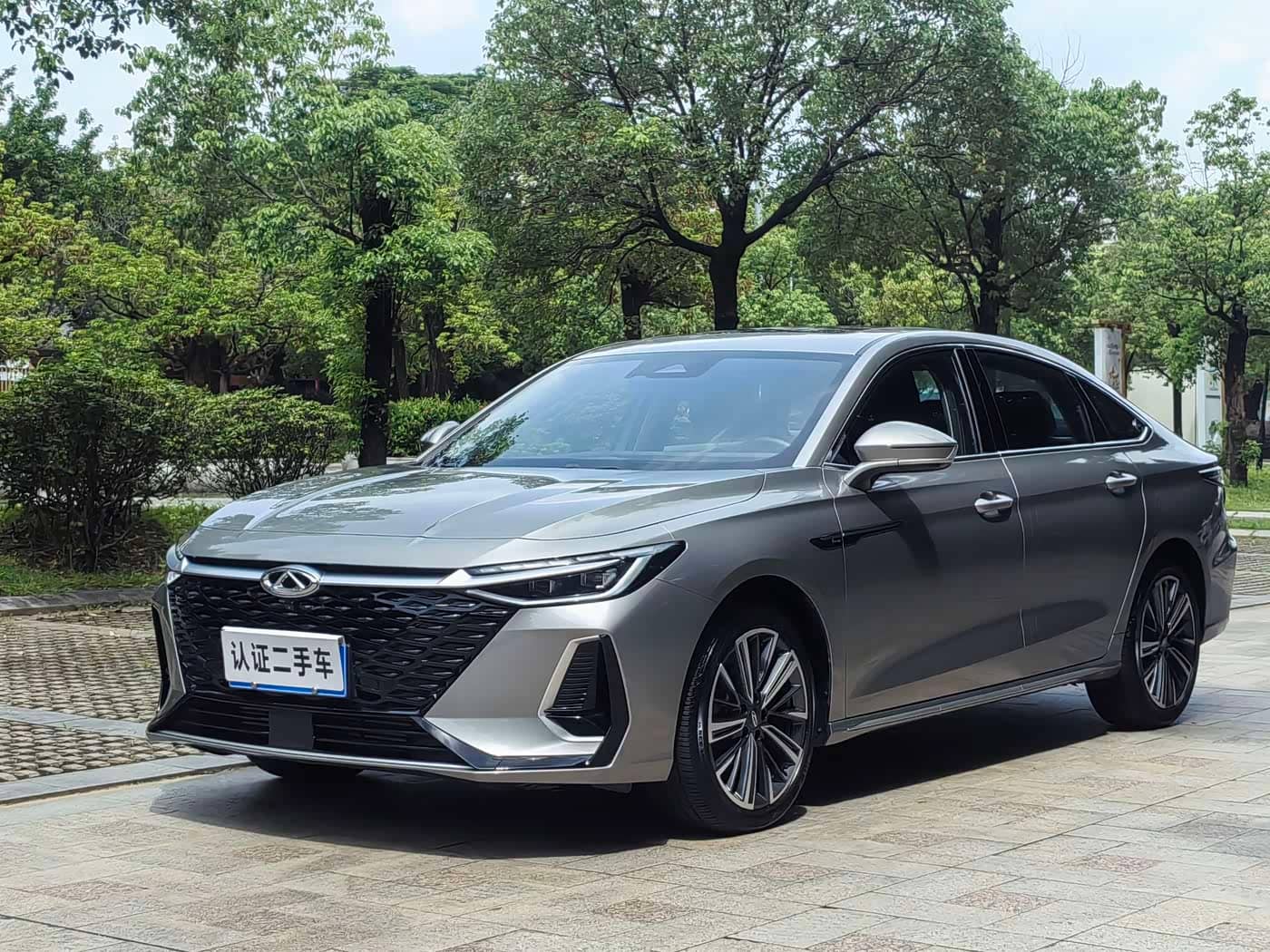 Chery Arrizo 8