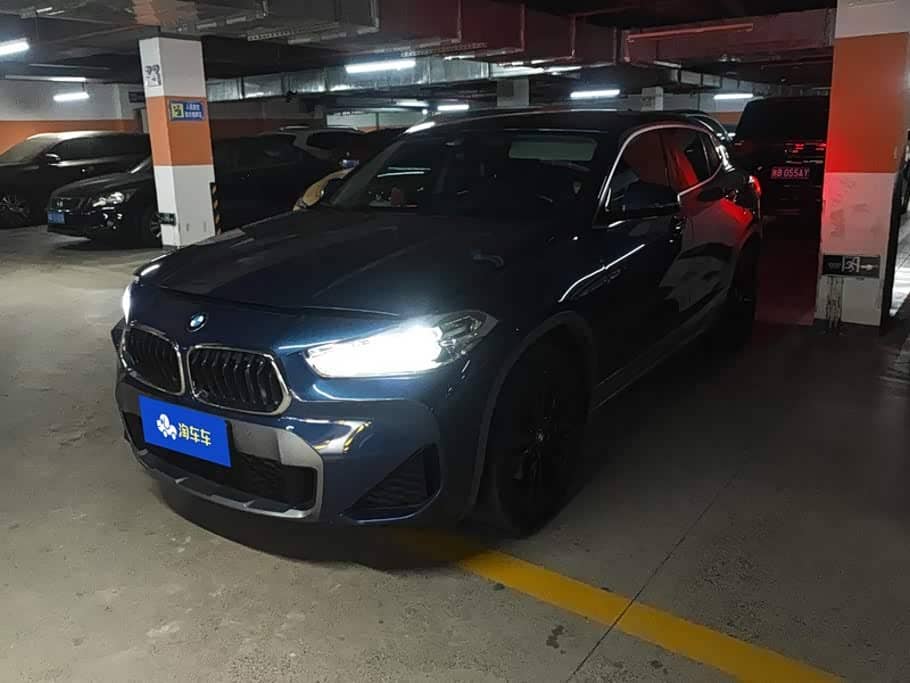 BMW X2