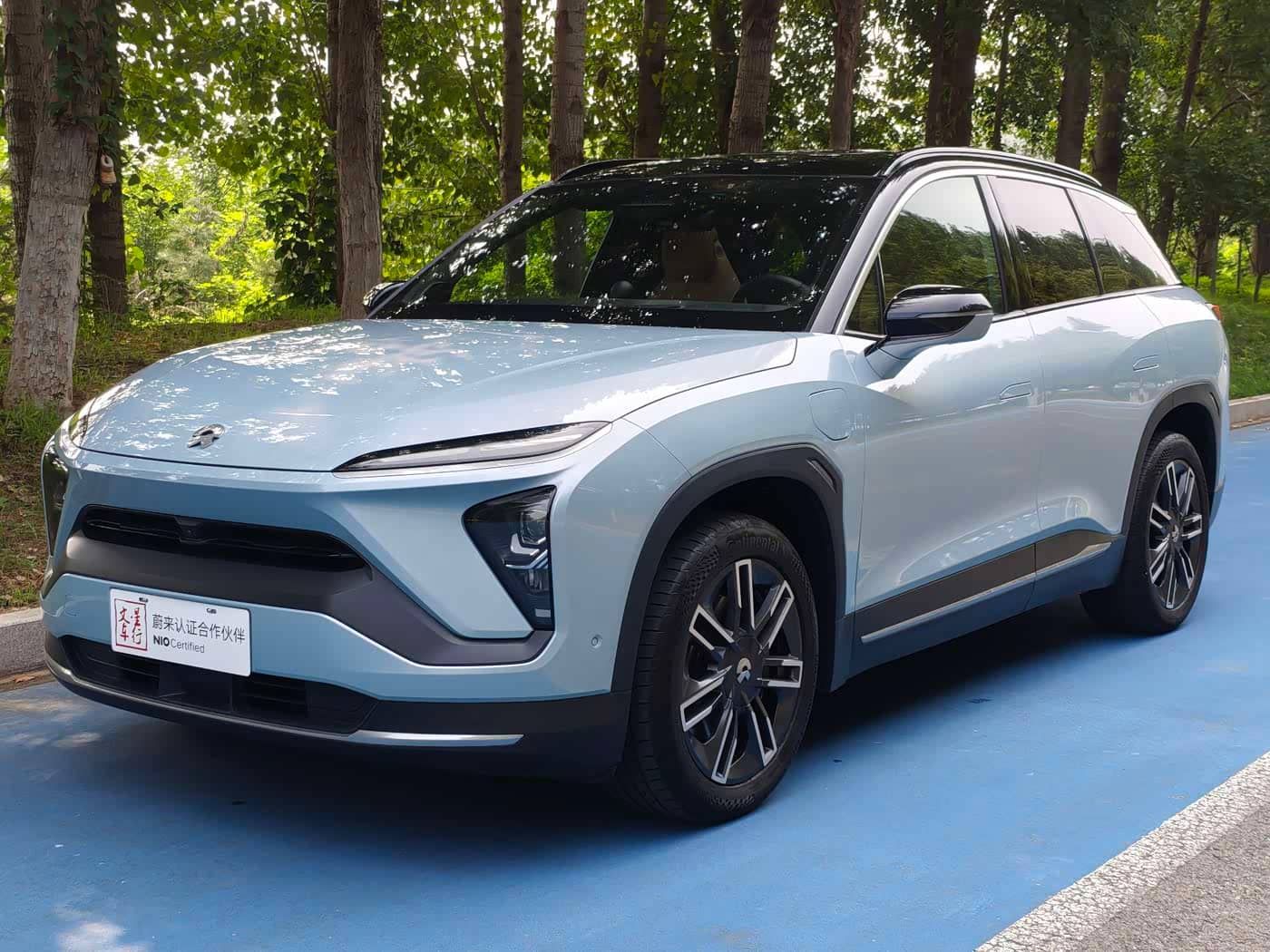 NIO ES6