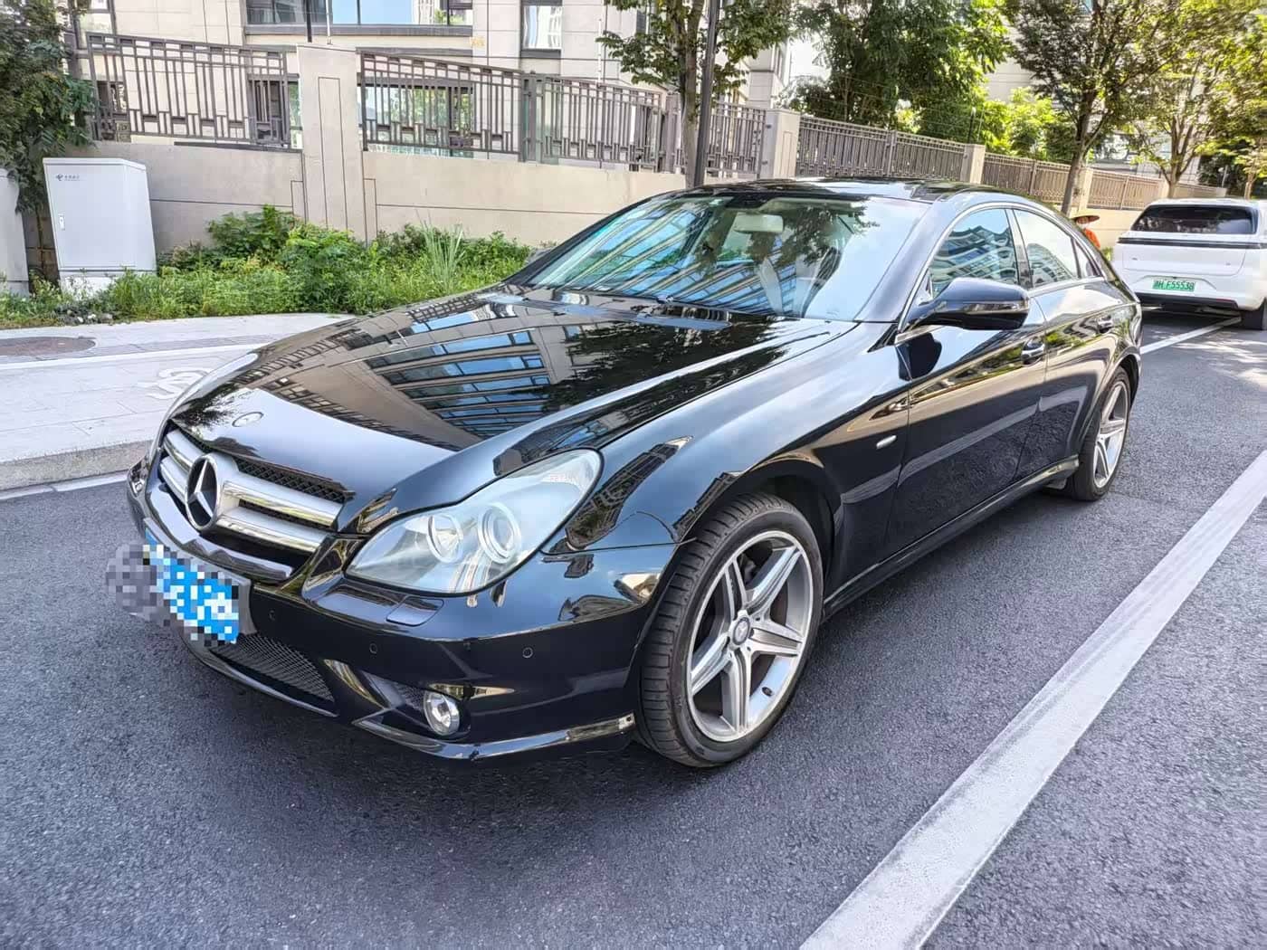 Mercedes-Benz CLS
