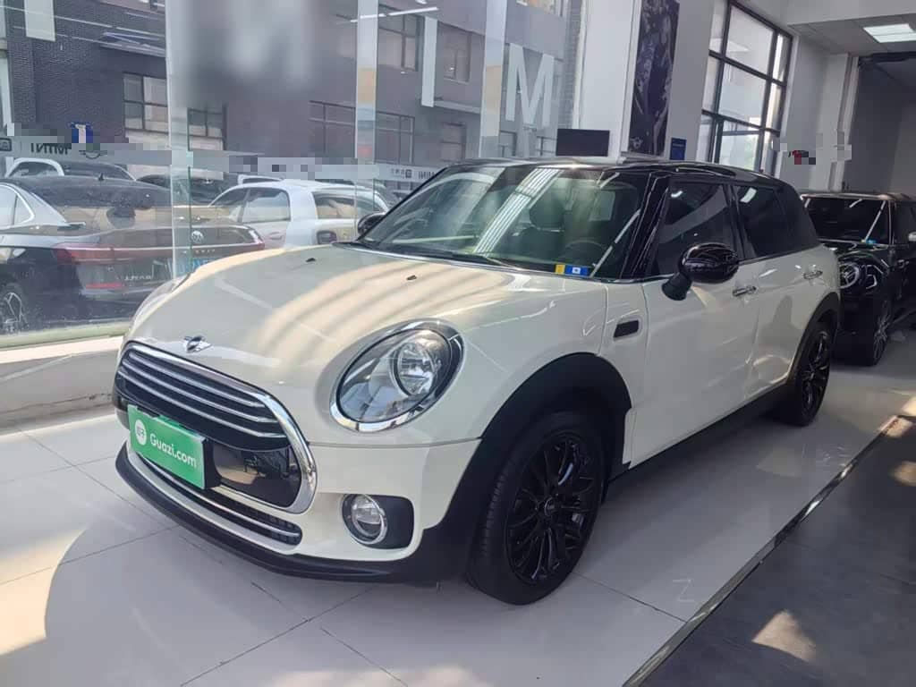 MINI CLUBMAN