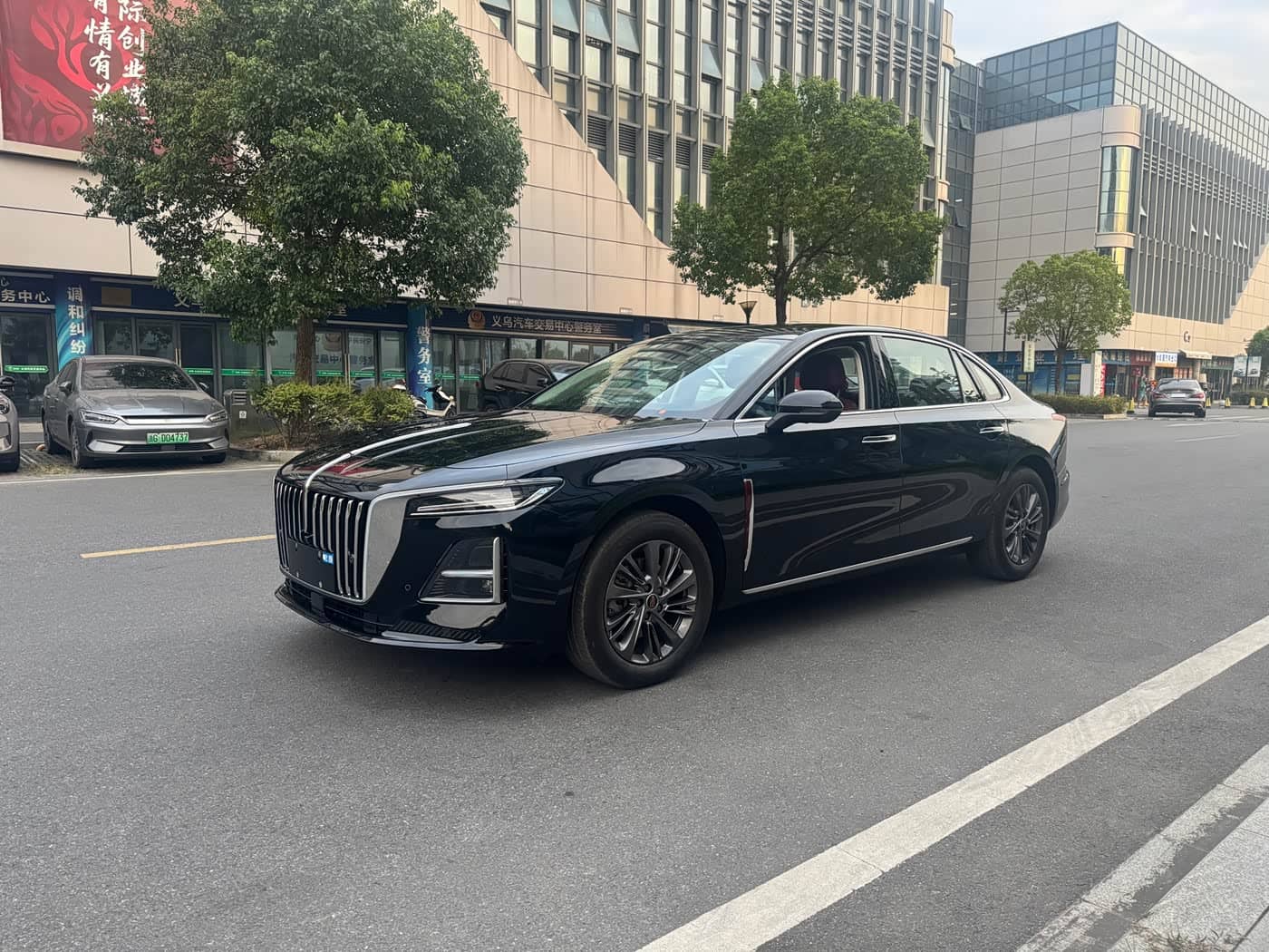 Hongqi H5