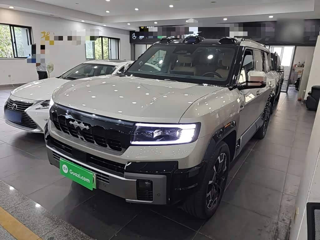 Fang Cheng Bao Leopard 8