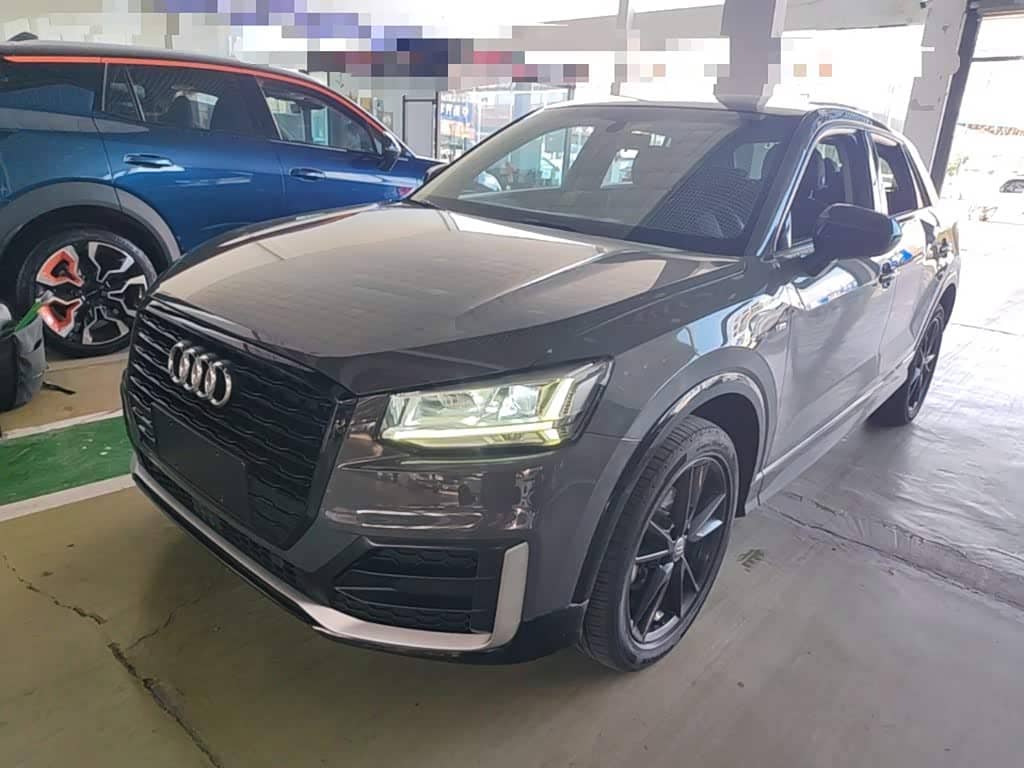 Audi Q2L