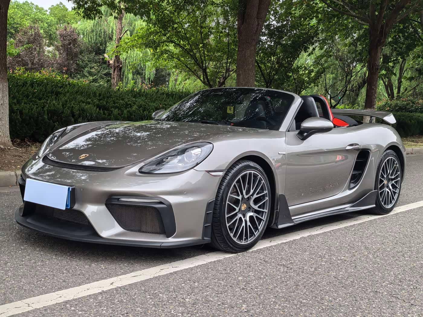Porsche 718