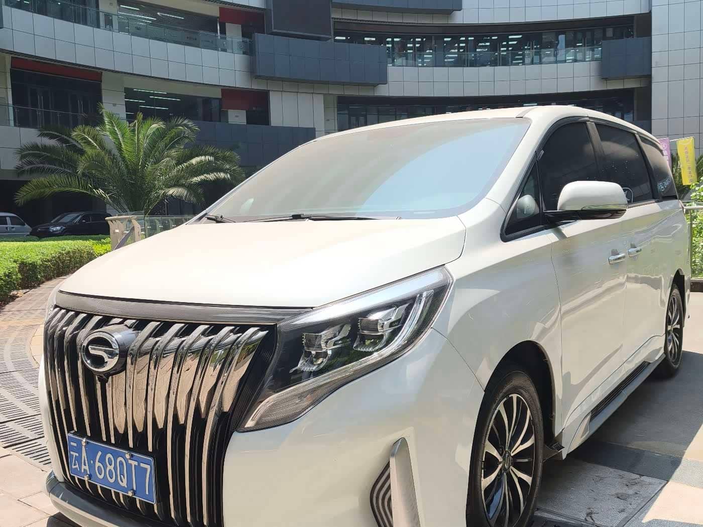 GAC Trumpchi Trumpchi M8