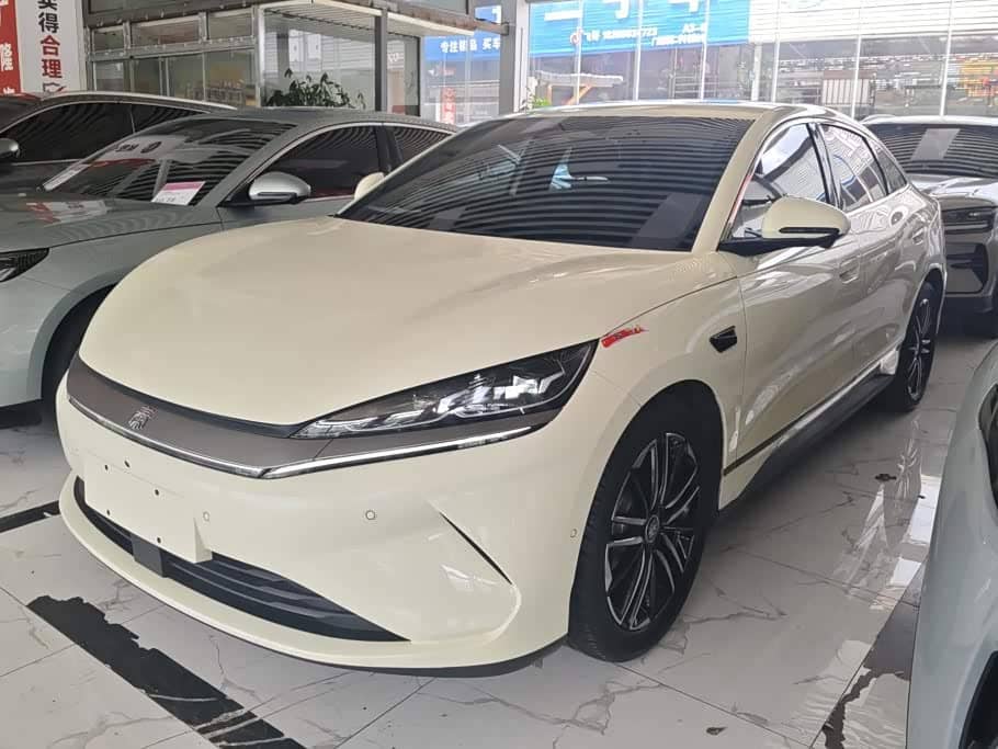 BYD Qin L