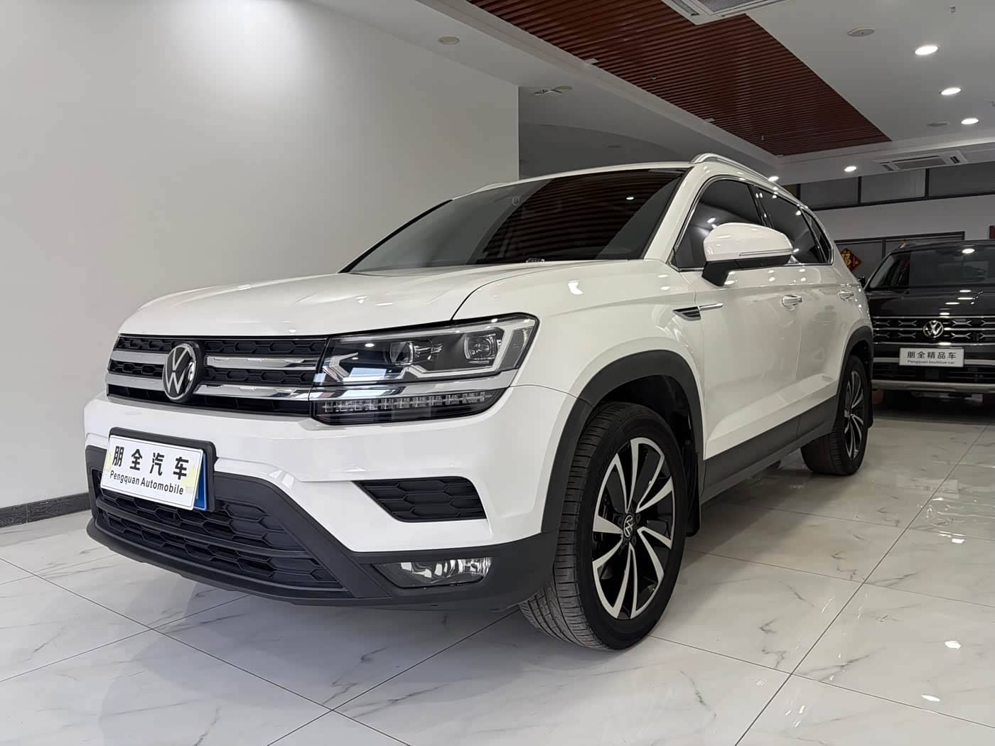 Volkswagen Tharu