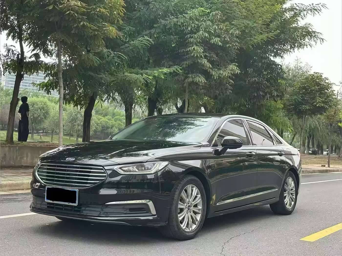 Ford Taurus