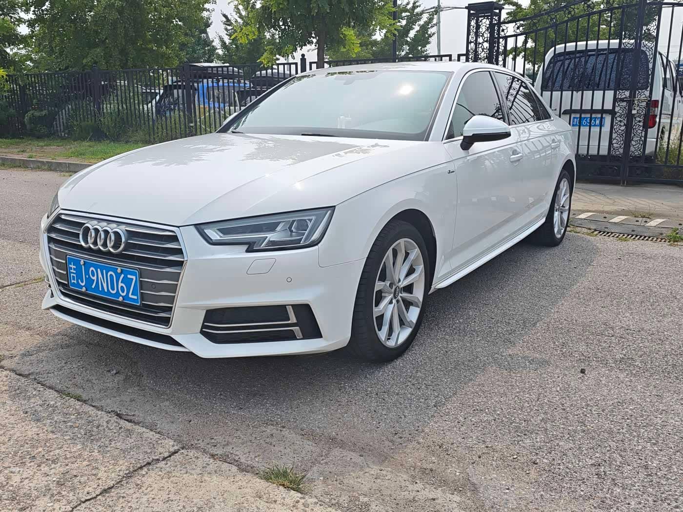 Audi A4L