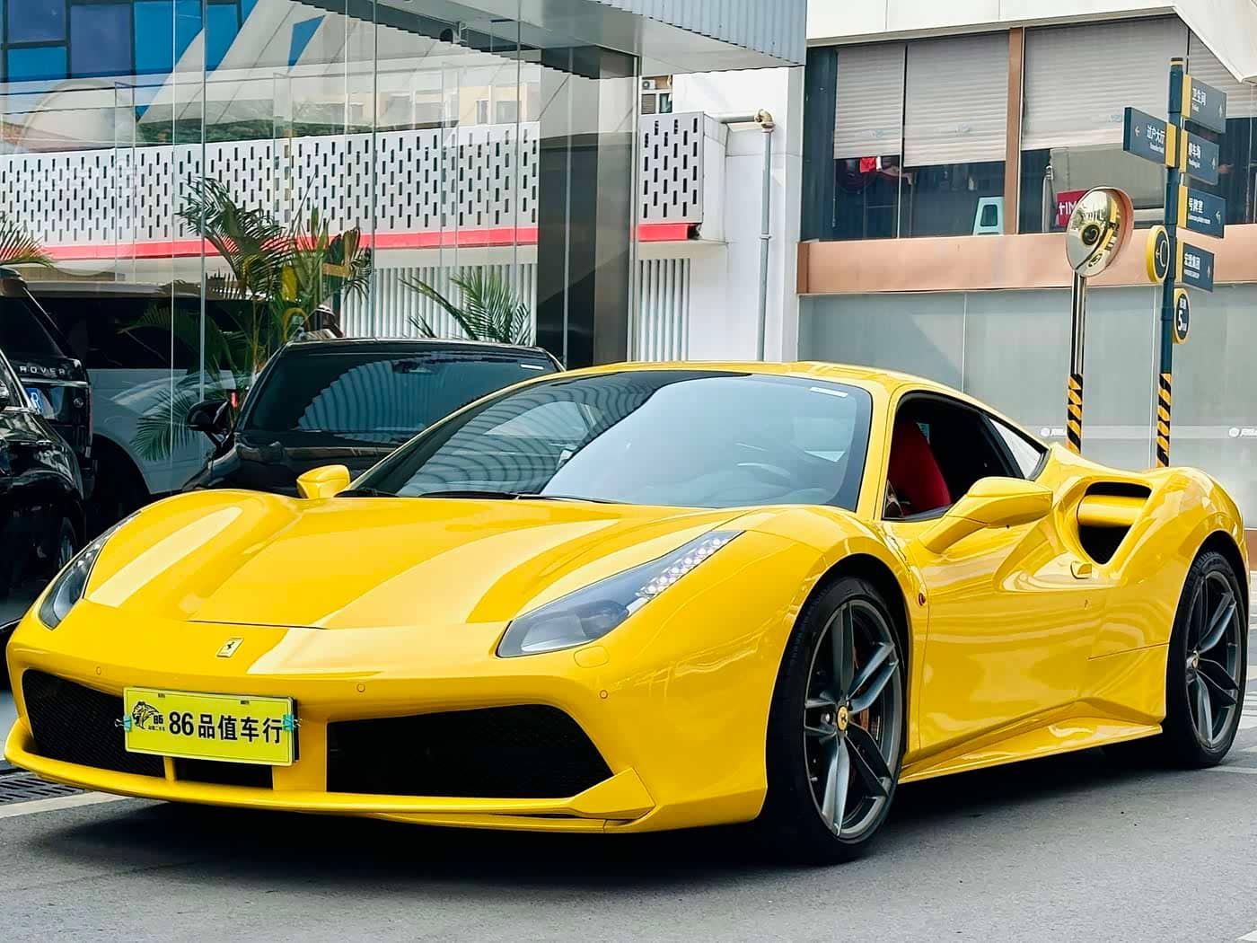 Ferrari 488