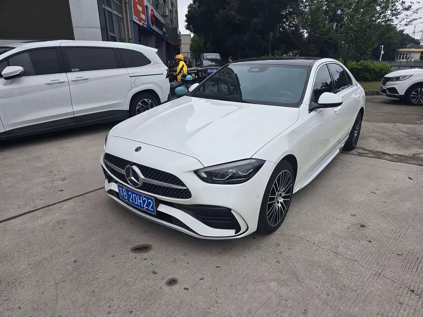 Mercedes-Benz C-Class