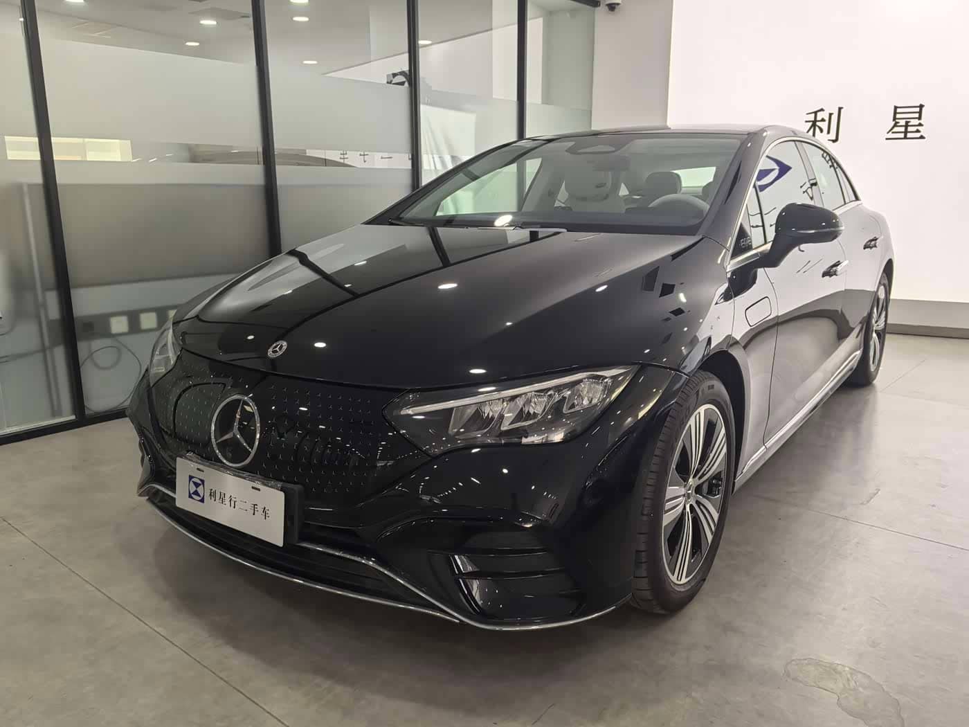 Mercedes-Benz EQE