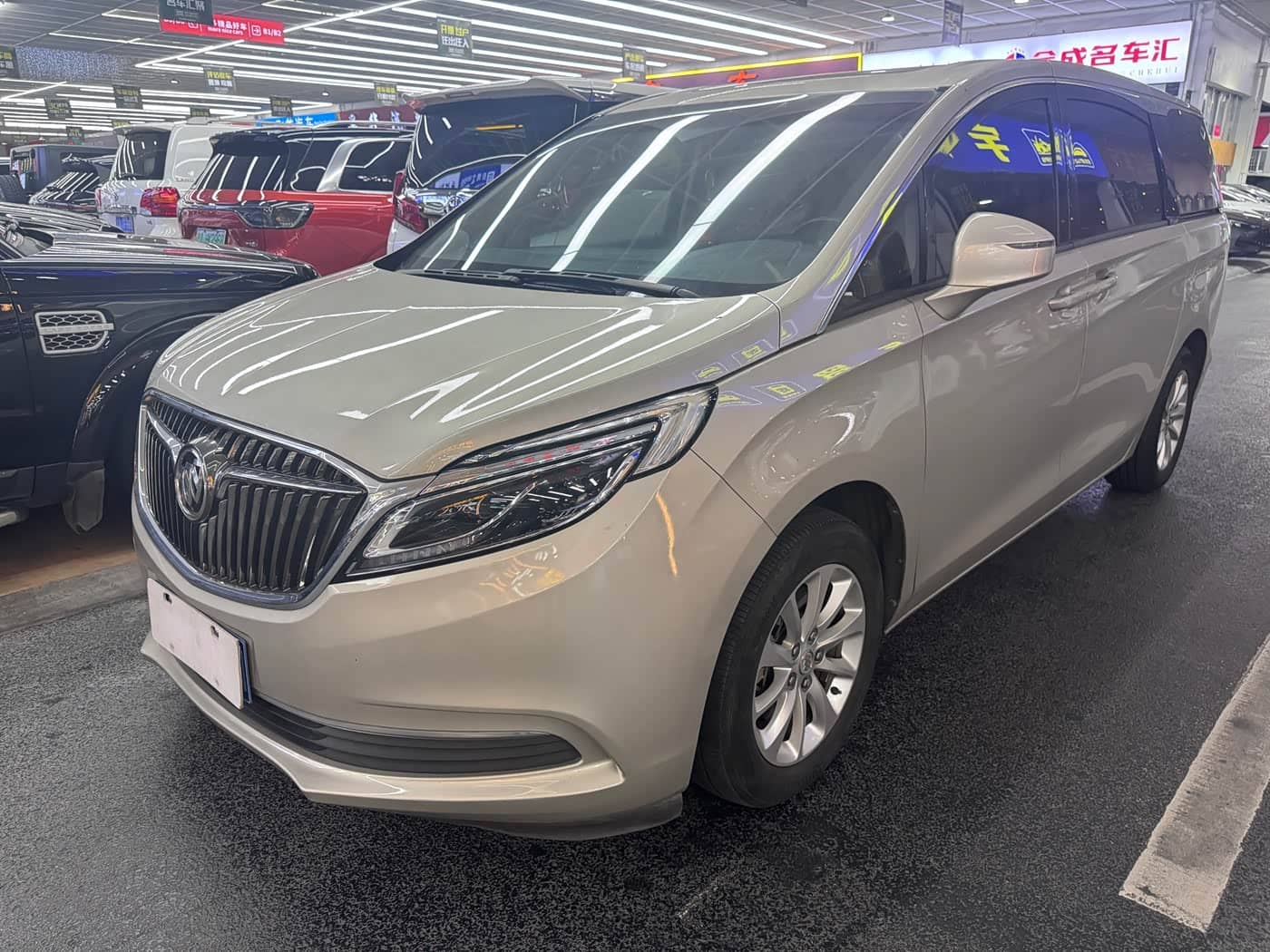 Buick GL8