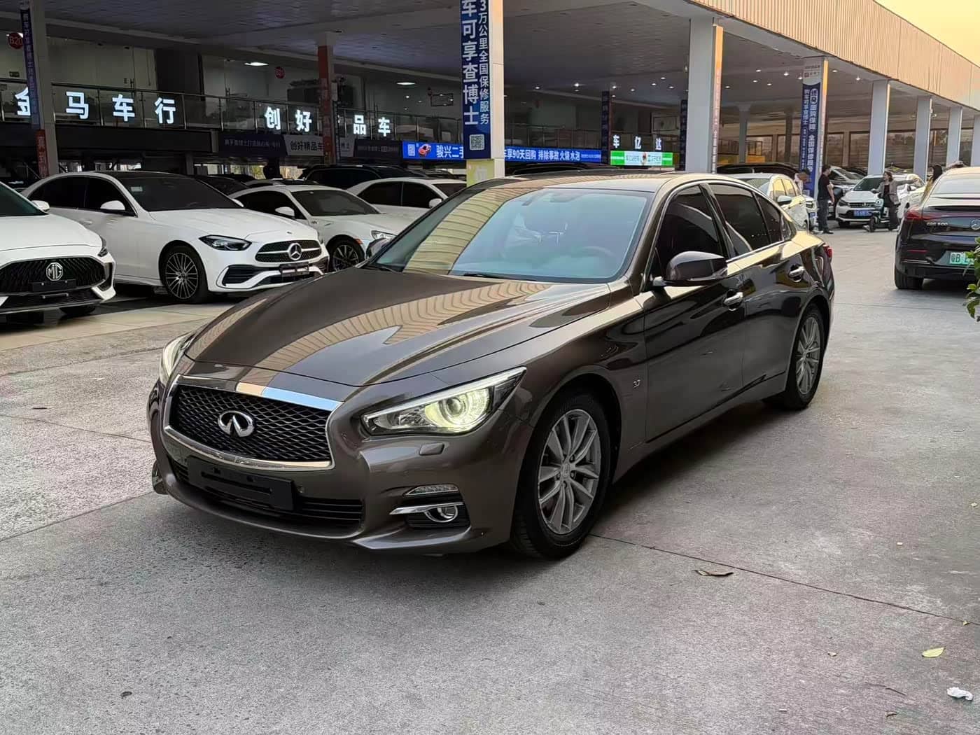 Infiniti Q50