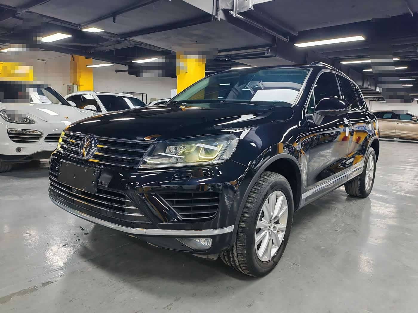 Volkswagen Touareg