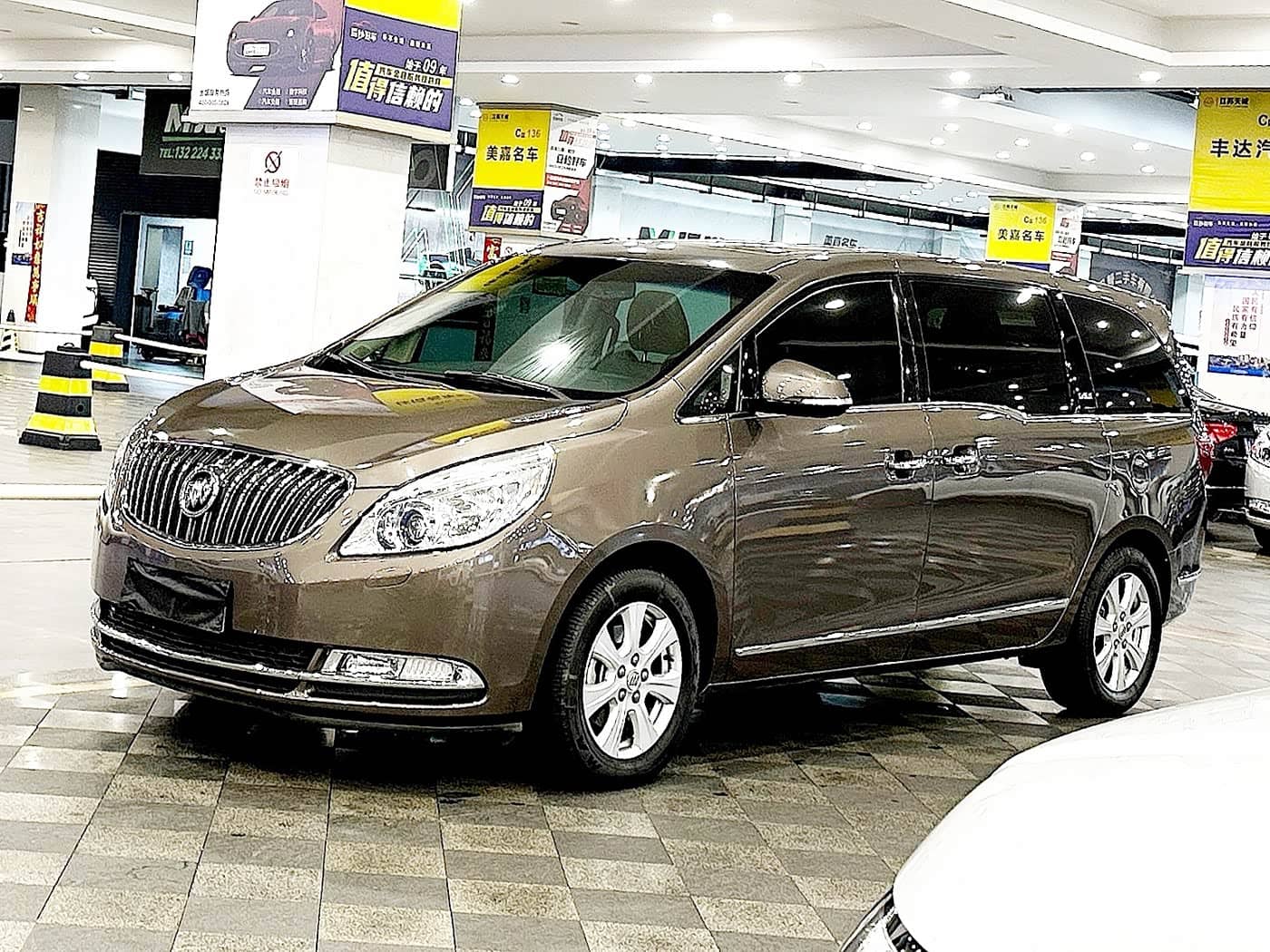 Buick GL8