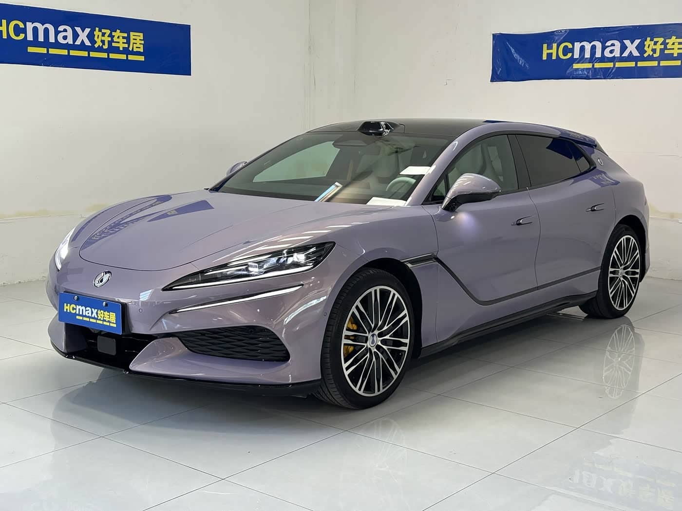 Denza Z9GT