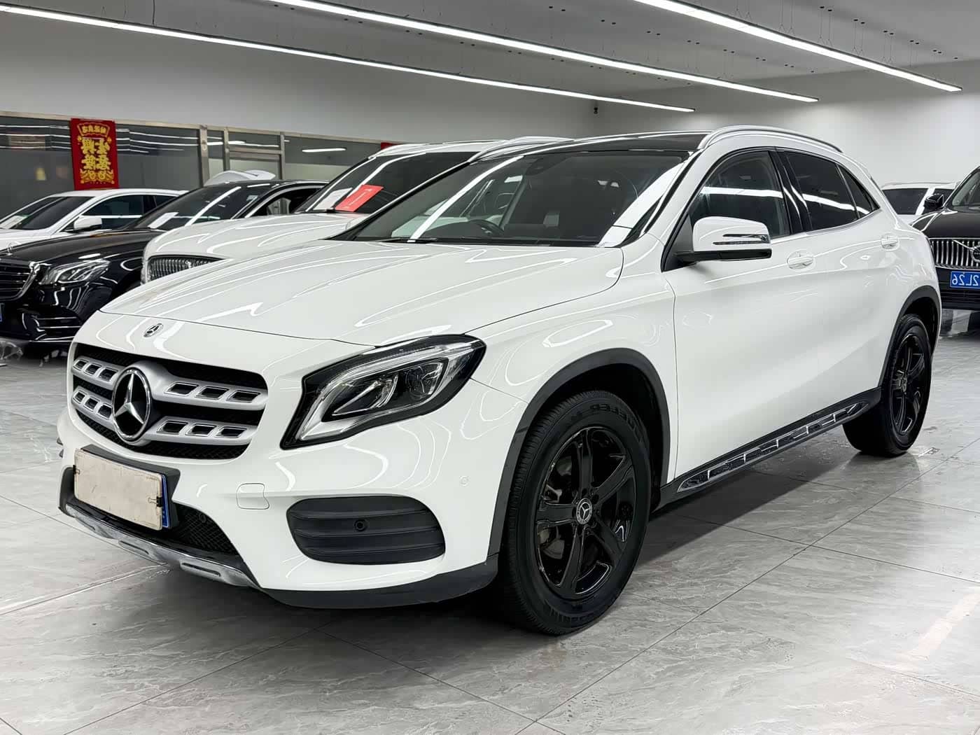Mercedes-Benz GLA