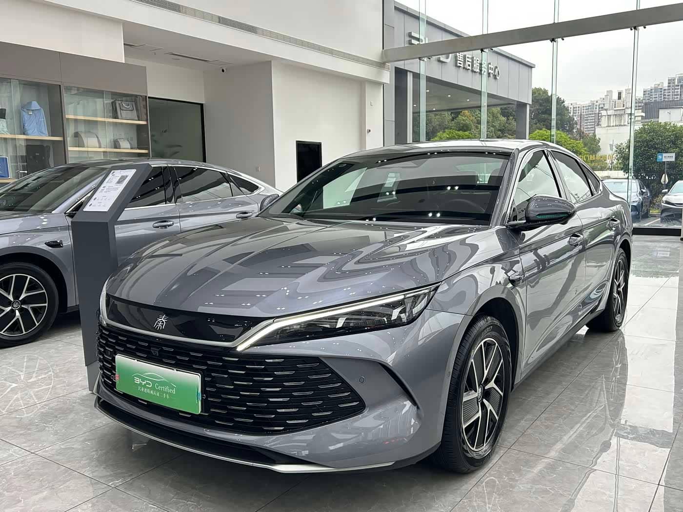 BYD Qin L