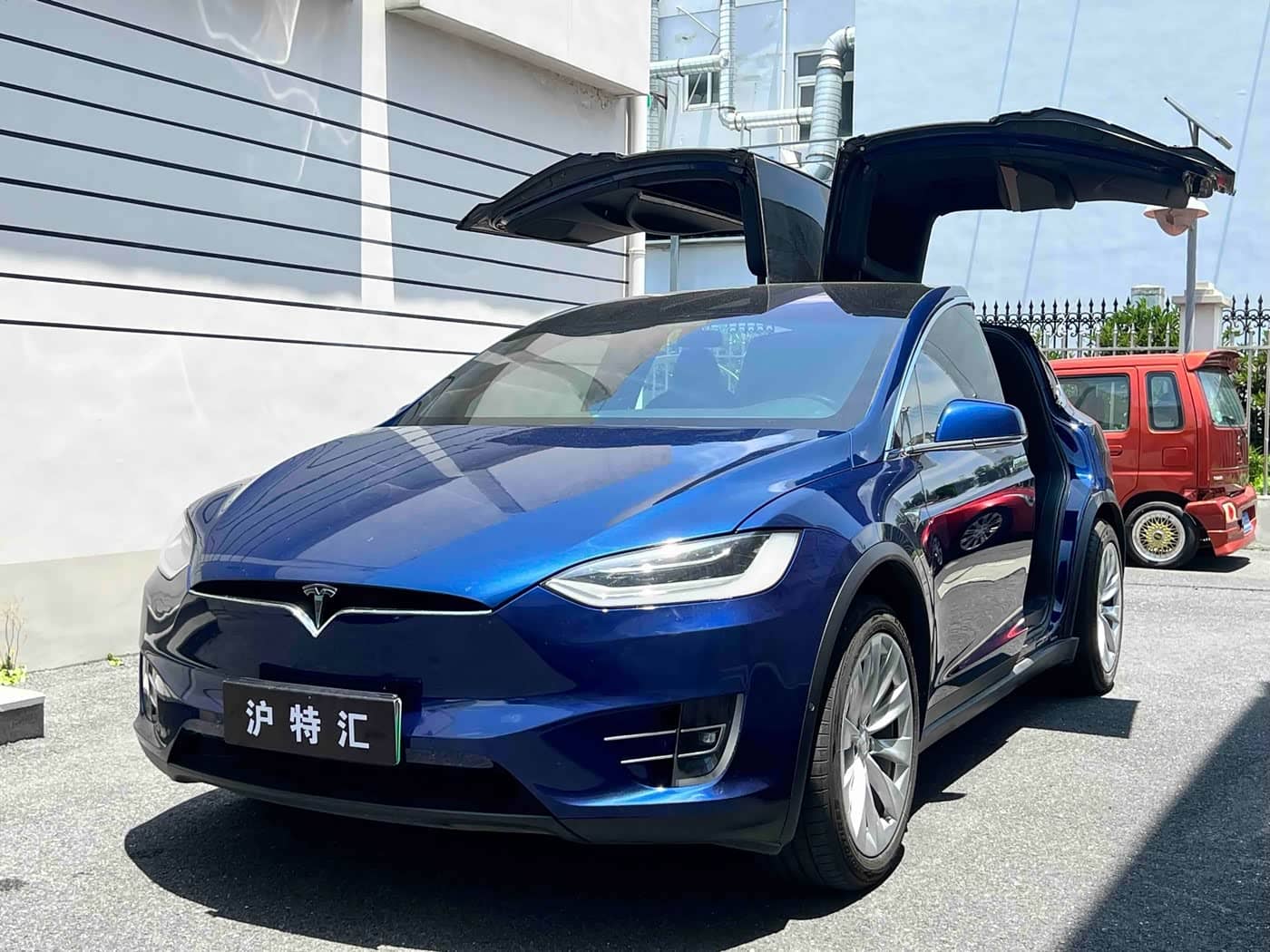 Tesla Model X