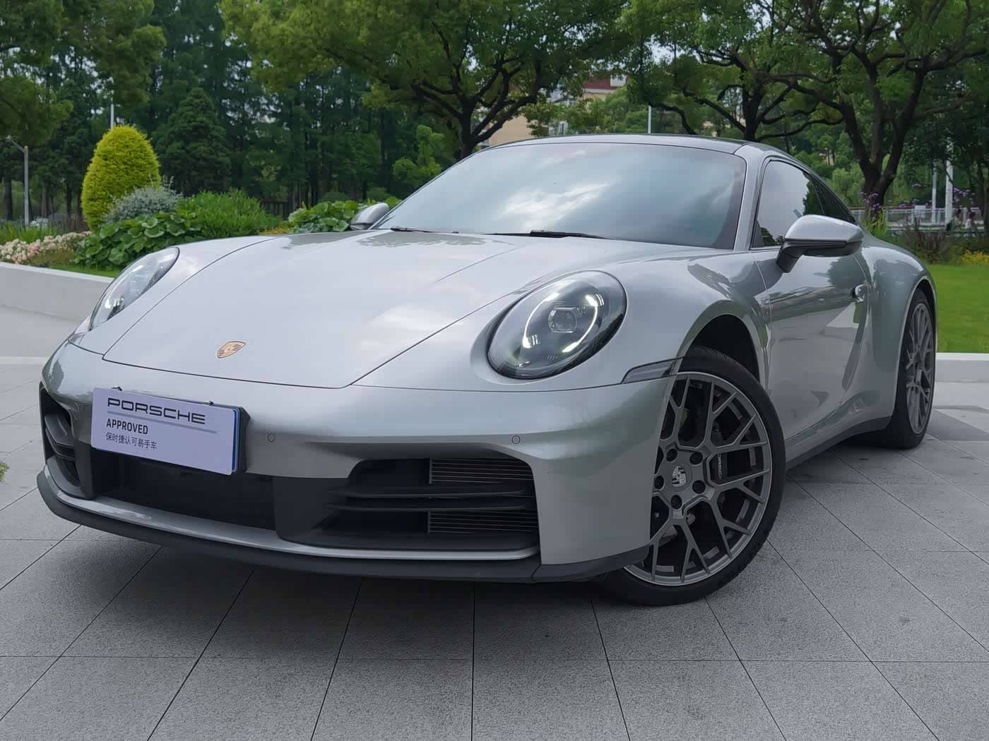 Porsche 911