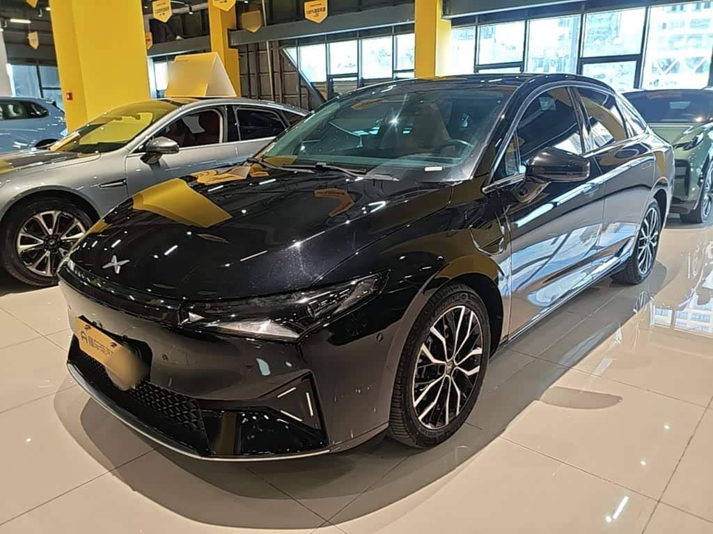 XPeng P5