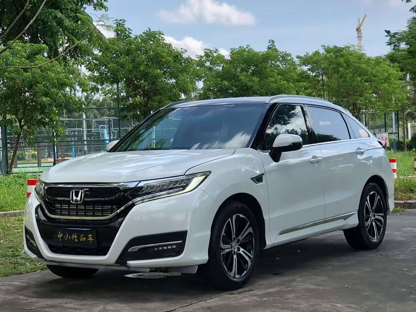 Honda UR-V