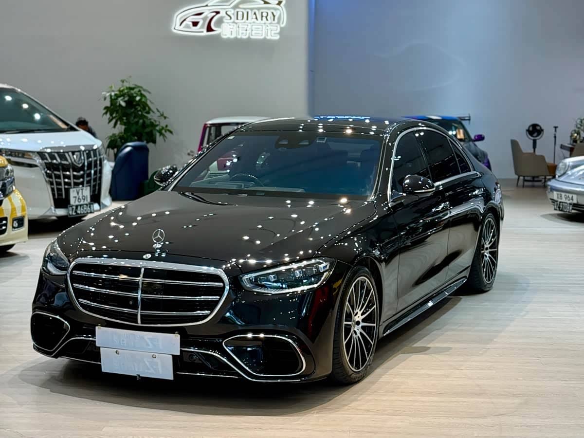 Mercedes-Benz S-Class