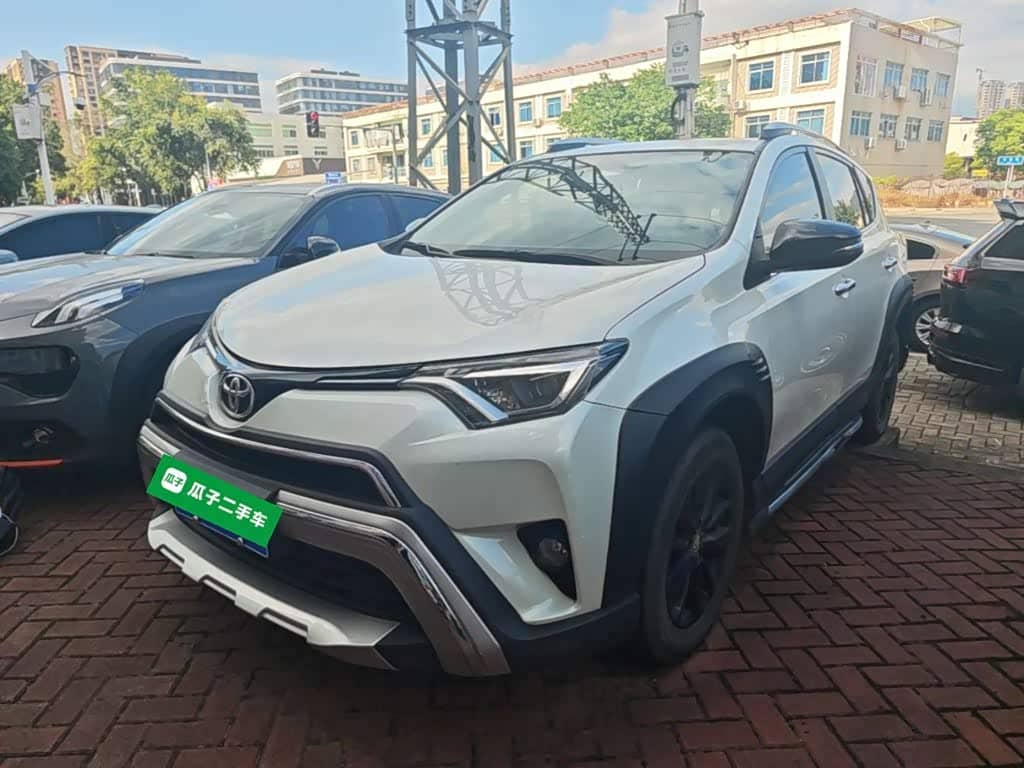 Toyota RAV4 Rongfang