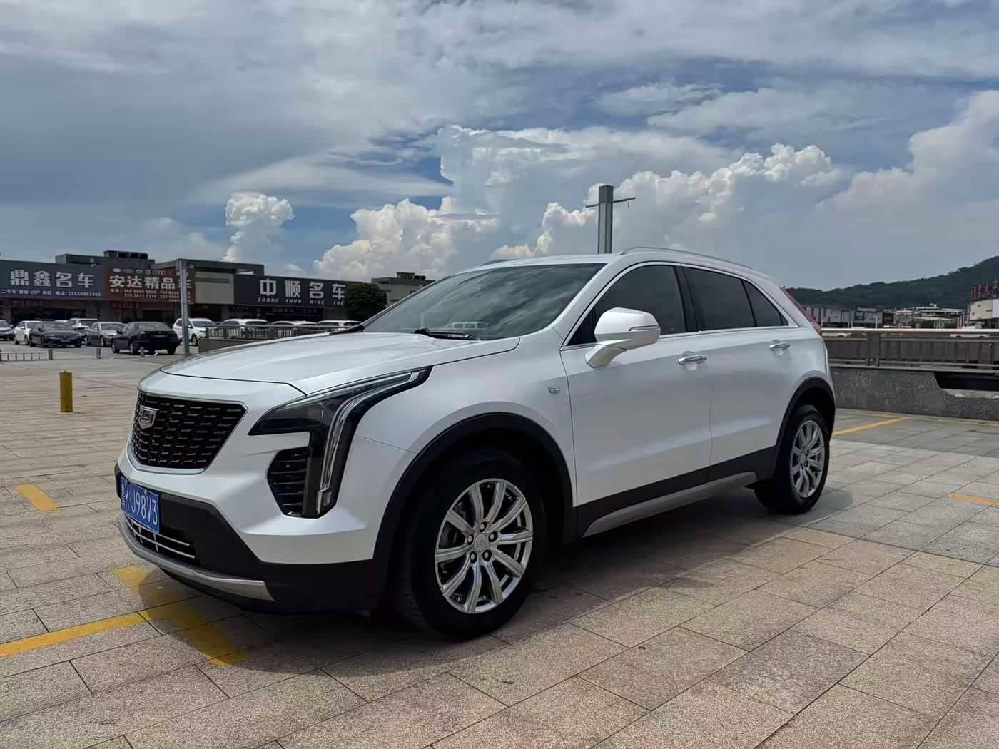 Cadillac XT4