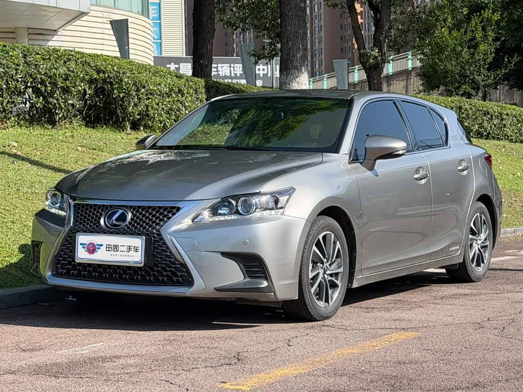 Lexus CT